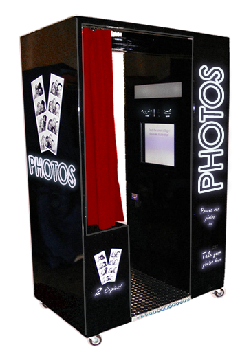 CliqueClic offers Montreal, Quebec, Ottawa, and Ontario the best in real arcade photobooths.